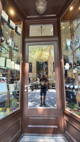 MADISON Perfume Gallery Budapest - Illatszerszaküzlet