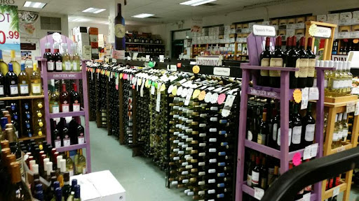 Liquor Store «Putnam Wine & Liquor», reviews and photos, 545 US-6, Mahopac, NY 10541, USA