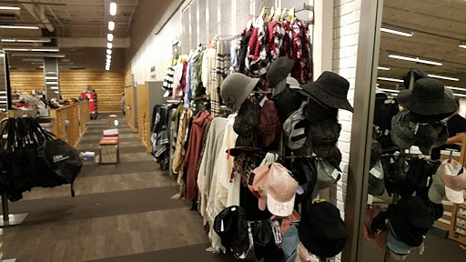 Shoe Store «DSW Designer Shoe Warehouse», reviews and photos, 343 Mount Hope Avenue, Rockaway, NJ 07866, USA