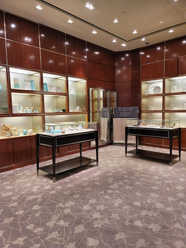 Jewelry Store «Tiffany & Co.», reviews and photos, 3333 Bristol St, Costa Mesa, CA 92626, USA
