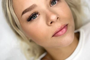 Julash Zwickau - lashes nails cosmetic image