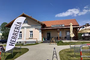Stacja Podczerwone - bistro i wypożyczalnia rowerów image