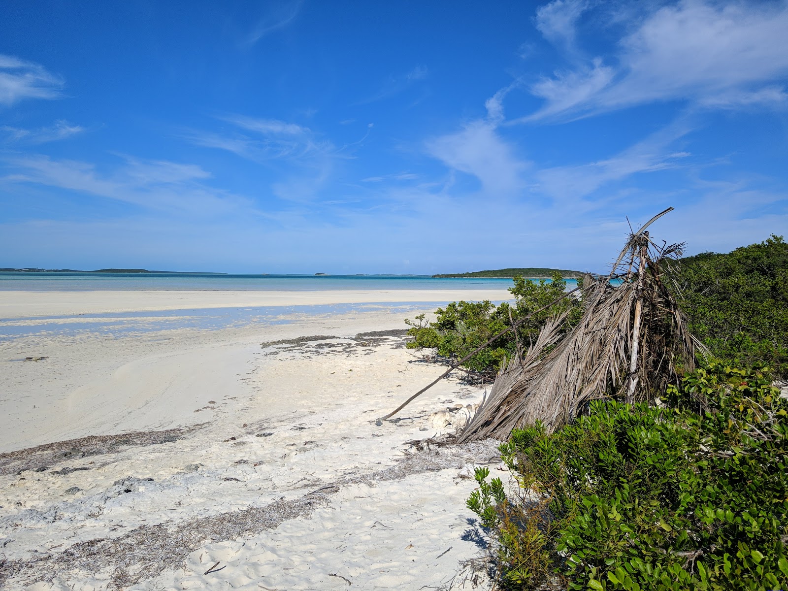 Fotografie cu Exuma Point beach - locul popular printre cunoscătorii de relaxare