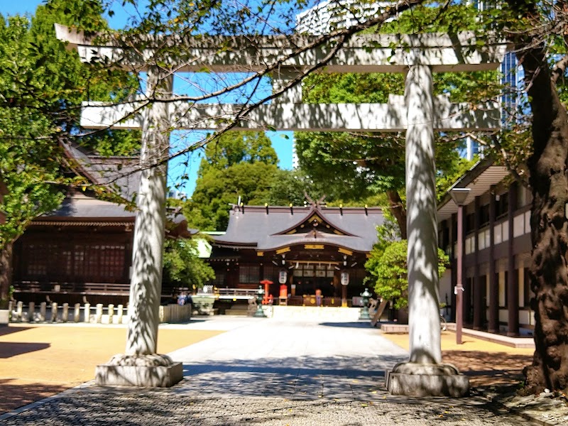 十二社熊野神社 表鳥居