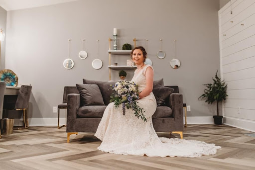 Wedding Venue «Whistle Hollow-Wedding & Event Venue», reviews and photos, 701 Lofton Hall Rd, Ardmore, TN 38449, USA