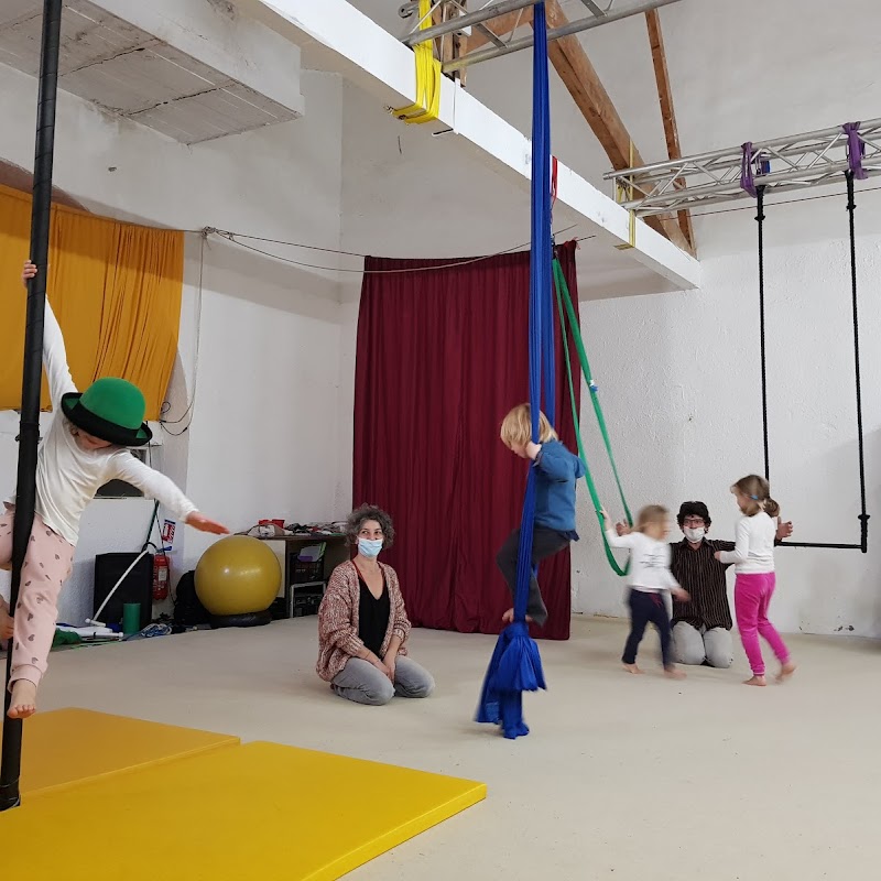 Ecole de Cirque MYCELIUM / Béziers