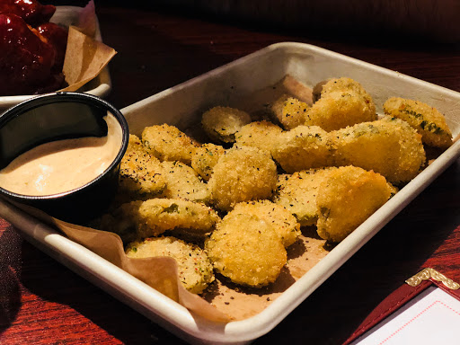 Winery «Simmons Winery», reviews and photos, 8111 E 450 N, Columbus, IN 47203, USA