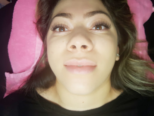 Day Spa «Beautiful Revenge Salon and Spa», reviews and photos, 652 Roosevelt Rd, Glen Ellyn, IL 60137, USA