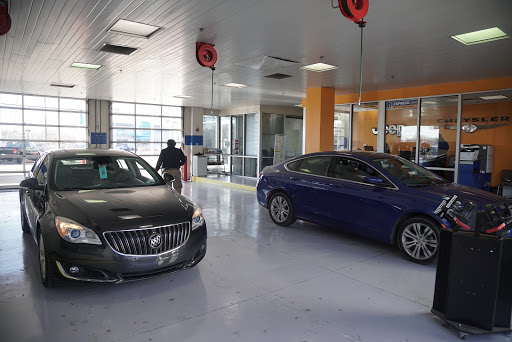 Chrysler Dealer «Louisville Chrysler Dodge Jeep Ram», reviews and photos, 5311 Dixie Hwy, Louisville, KY 40216, USA