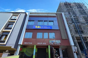 FabHotel New Central - Hotel in Bhubaneswar Railway Station, Bhubaneswar image