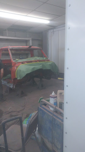 Auto Body Shop «Trinity Body Shop», reviews and photos, 2402 E Washington St, Indianapolis, IN 46201, USA