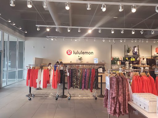 Sportswear Store «lululemon», reviews and photos, 8555 San Ysidro Ave, Gilroy, CA 95020, USA