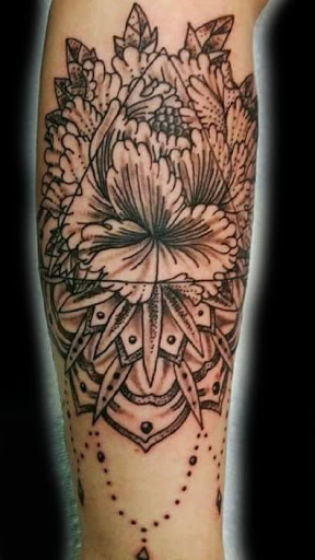 Tattoo Shop «Archangel Tattoo Studio», reviews and photos, 102 Canal St S, Canal Fulton, OH 44614, USA