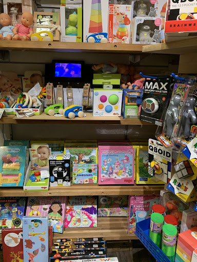Toy Store «One Two Kangaroo Toys», reviews and photos, 4022 Campbell Ave, Arlington, VA 22206, USA