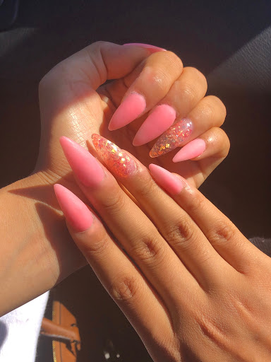 1456 W Ashlan Ave, Fresno, CA 93705, USA