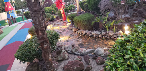 Miniature Golf Course «Golfland», reviews and photos