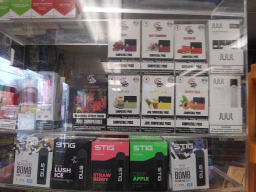 Tobacco Shop «Native Land Smoke Shop», reviews and photos, 136 Poospatuck Ln, Mastic, NY 11950, USA