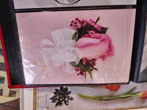 Florist «Thrifty Florist Ann Arbor», reviews and photos, 3021 Carpenter Rd, Ypsilanti, MI 48197, USA