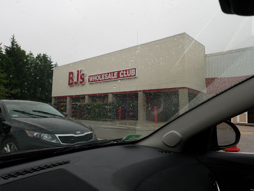 BJ’s Wholesale Club, 287 Washington St, Attleboro, MA 02703, USA, 