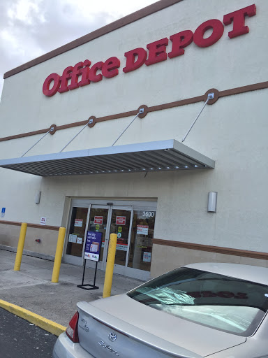 Office Depot, 3600 NW LeJeune Rd, Miami Springs, FL 33166, USA, 