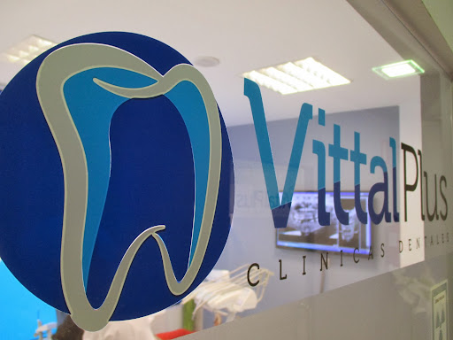 Información y opiniones sobre Clinica Dental Vittalplus de Palencia
