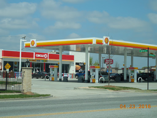 Gas Station «Circle K», reviews and photos, 8700 Harlem Ave, Bridgeview, IL 60455, USA