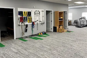 Advanced Physical Therapy Center image