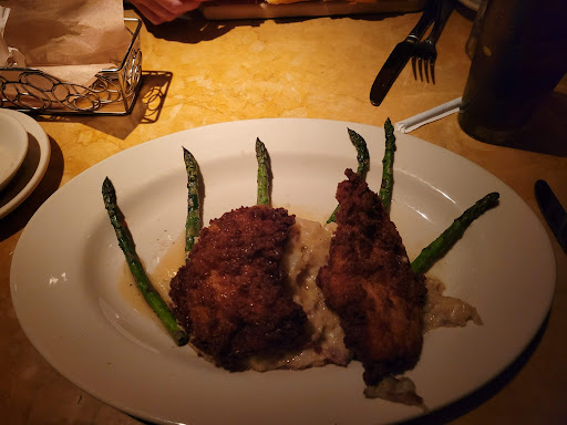 Restaurant «The Cheesecake Factory», reviews and photos, 1566 Polaris Pkwy, Columbus, OH 43240, USA