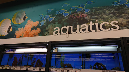 Petco Animal Supplies, 3401 Pineville-Matthews Rd, Charlotte, NC 28226, USA, 