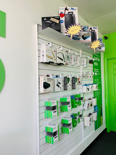 Cell Phone Store «Cricket Wireless Authorized Retailer», reviews and photos, 7501 Atlantic Ave a, Cudahy, CA 90201, USA