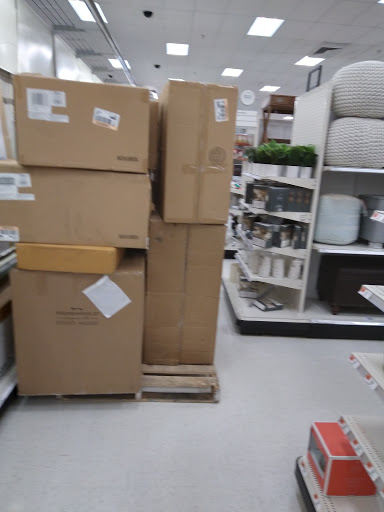 Department Store «Target», reviews and photos, 579 Grand Army of the Republic Hwy #5, Swansea, MA 02777, USA