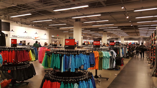 Sporting Goods Store «Nike Clearance Store», reviews and photos, 40-24 College Point Blvd, Flushing, NY 11354, USA