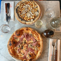 Pizza du Restaurant italien GEMINI LEGENDRE - Pasta & Pizze à Paris - n°12