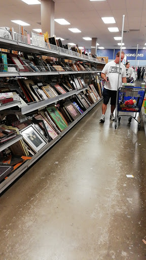 Clothing Store «Goodwill Store and Donation Station», reviews and photos