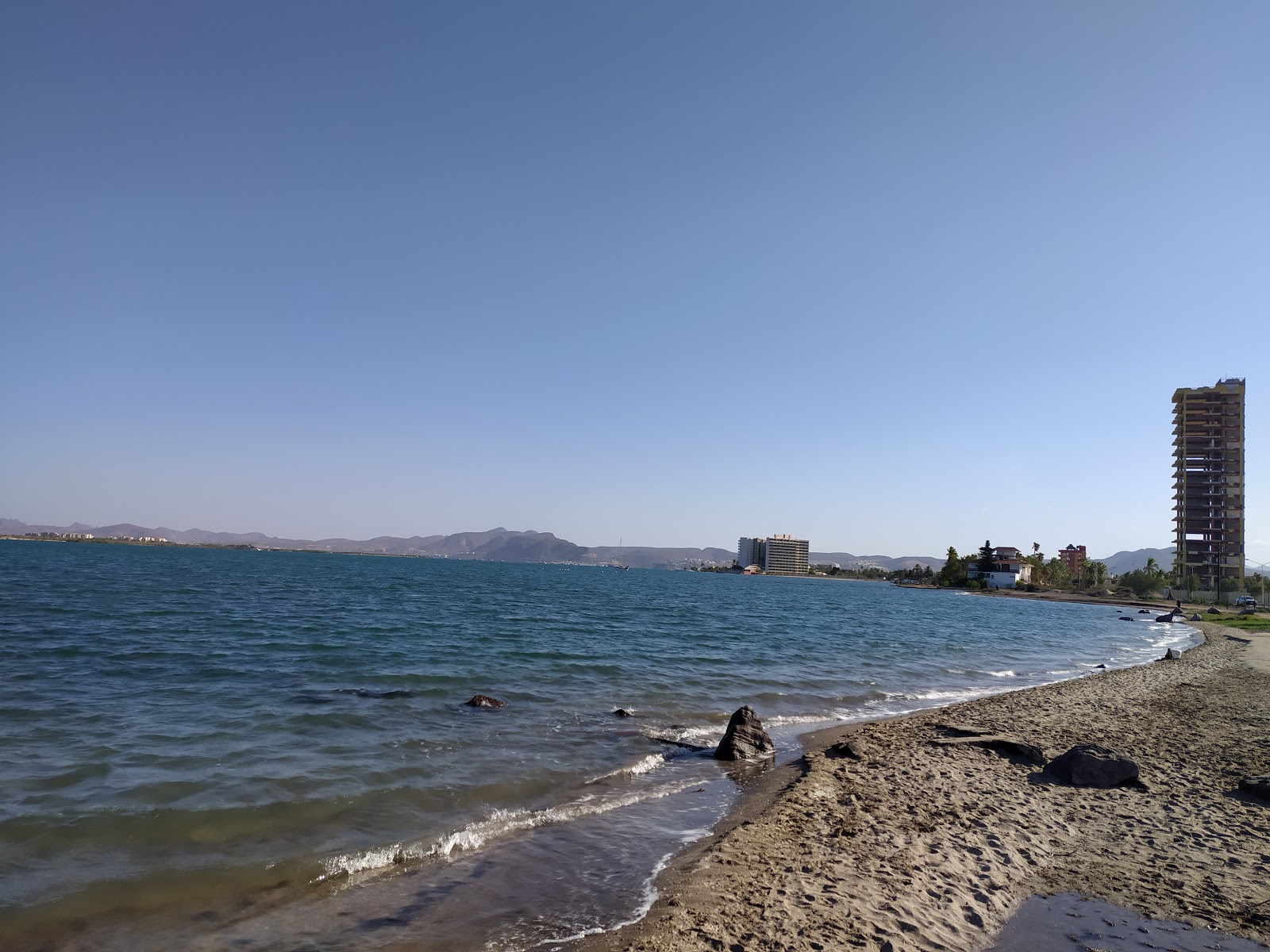 Playa Cet Mar'in fotoğrafı geniş plaj ile birlikte