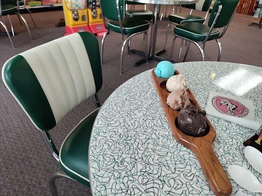 Book Store «Prime of Weirton (Weirton Book Company)», reviews and photos, 2200 Pennsylvania Ave, Weirton, WV 26062, USA