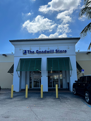 Goodwill West Palm Beach/South Dixie Store & Donation Center, 5400 S Dixie Hwy, West Palm Beach, FL 33405, Thrift Store