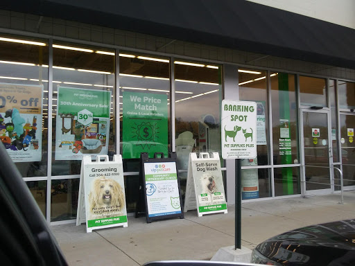 Pet Supply Store «Pet Supplies Plus», reviews and photos, 605 Grand Central Ave, Vienna, WV 26105, USA