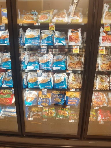 Grocery Store «Giant», reviews and photos, 61 Catoctin Cir NE, Leesburg, VA 20176, USA