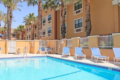 Extended stay hotel Fontana