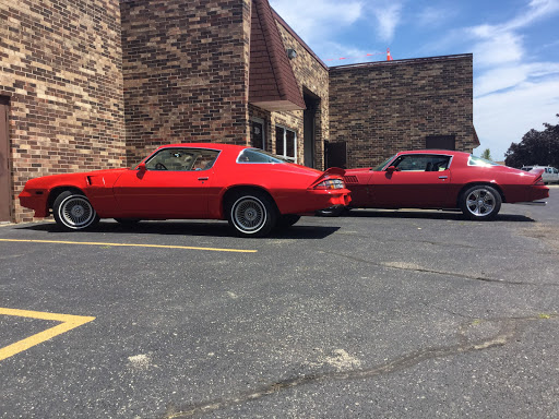 Auto Body Shop «The Glen Auto Body Repair», reviews and photos, 3038 N Lake Terrace, Glenview, IL 60026, USA