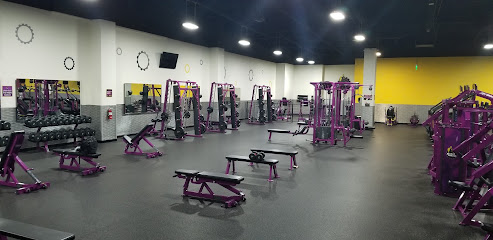 Planet Fitness - 2495 Park Ave, Tustin, CA 92782
