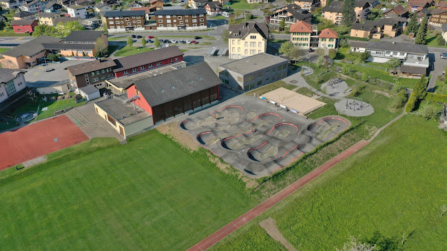 Schulen der Gemeinde Giswil - Schule