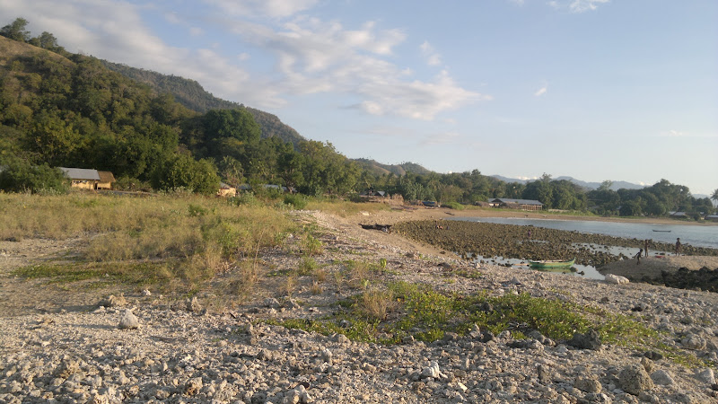 Pemndangan di Pantai Uludala