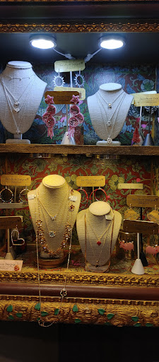 Shopping Mall «West End Garage, Cape May», reviews and photos, 484 W Perry St, Cape May, NJ 08204, USA