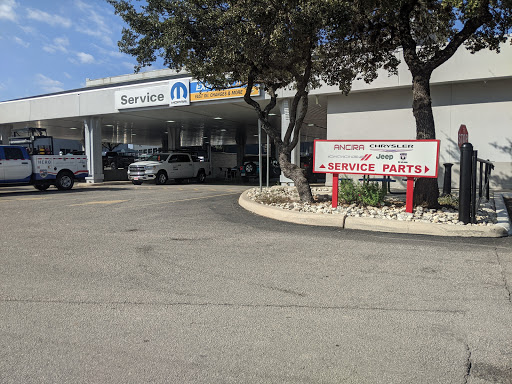 Car Dealer «Ancira Chrysler Jeep Dodge Ram», reviews and photos, 10807 W Interstate 10, San Antonio, TX 78230, USA