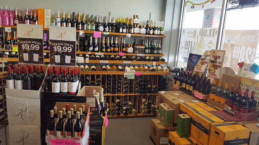 Liquor Store «Norwood Wines & Liquors», reviews and photos, 140 Nahatan St, Norwood, MA 02062, USA