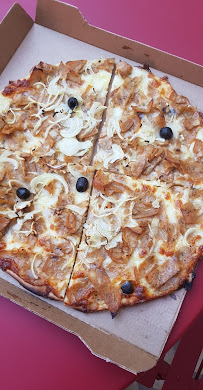 Plats et boissons du Pizzeria Chez Mama Pizza à Lédignan - n°10