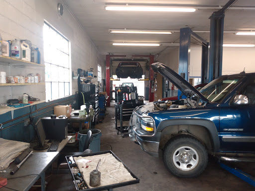 Auto Repair Shop «Mac Auto Pros», reviews and photos, 1637 N Baker St, McMinnville, OR 97128, USA