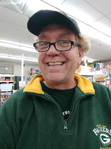 Pet Supply Store «Pet Supplies Plus», reviews and photos, 18610 W Bluemound Rd, Brookfield, WI 53045, USA